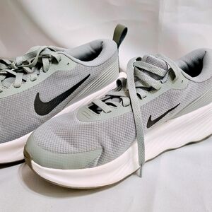 Nike Promina Walking Shoes Light Pumice Men's Size 8.5, Women's 10 Brand New